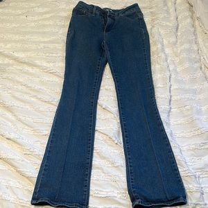 No Boundaries, size 5 blue jeans